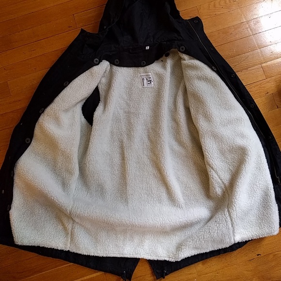 Hooded mid-weight coat w removable lining - Picture 4 of 5